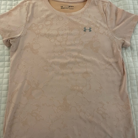 Pink Women’s Under Armour Workout Tee - Size Medium - Picture 2 of 2